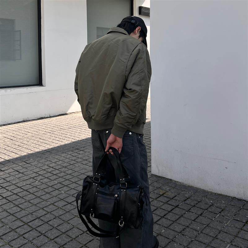 YUEN暗黑系原宿单肩斜挎复古单肩腋下托特挎包男女通勤皮质包机车