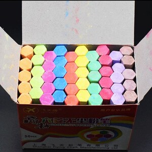 60盒包邮飞天粉笔无尘安全无毒白色教学公考黑板报儿童家用六角
