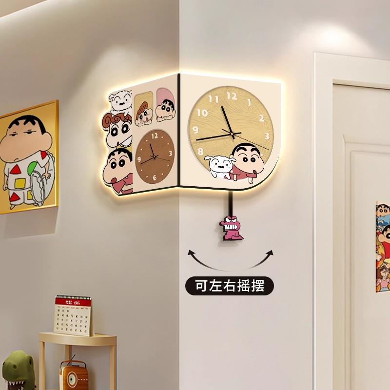 蜡笔小新转角双面时钟挂墙拐角墙面装饰挂钟客厅钟表玄关装饰挂画