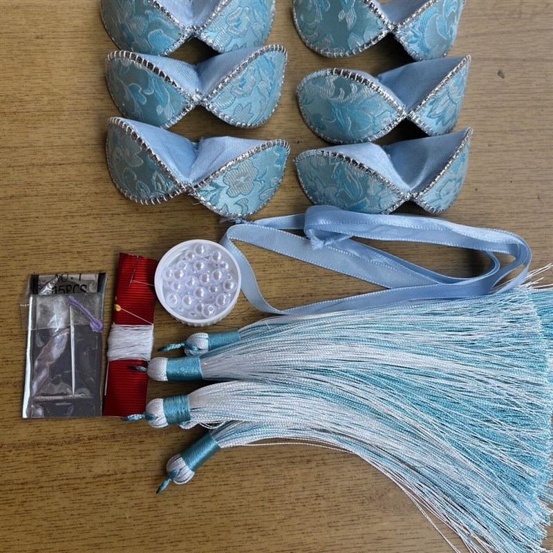半成品8公分配套广西绣球壮锦diy材料工艺品绣球送材料包