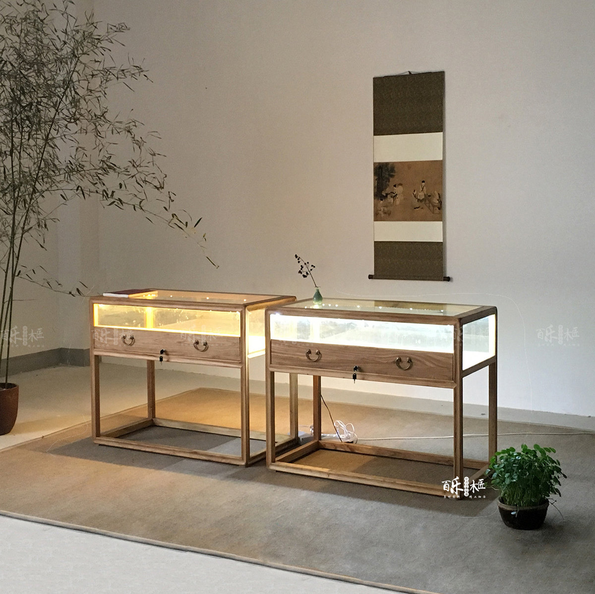 老榆木新中式实木珠宝首饰文玩摆件玻璃柜台展示柜原木安装灯