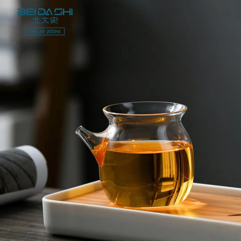北大史日式迷你玻璃公道杯加厚耐热小号分茶器高硼硅无耳功夫茶杯