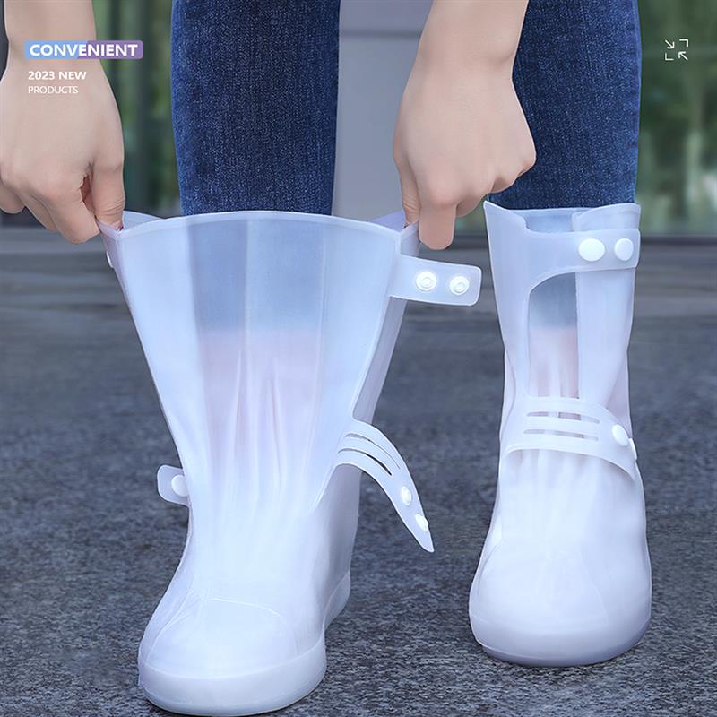 轻便雨鞋套外穿防水鞋套女款2026新款防滑防雨靴硅胶耐磨脚套