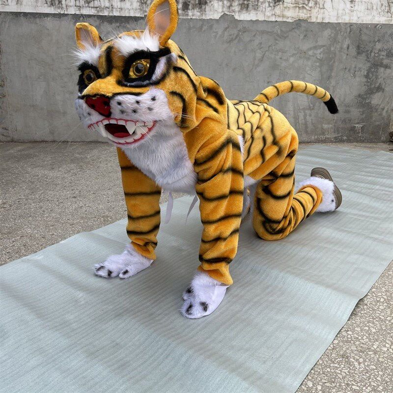 武松打虎老虎服装六一儿童小老虎演出服老虎道具话剧十二生肖服装