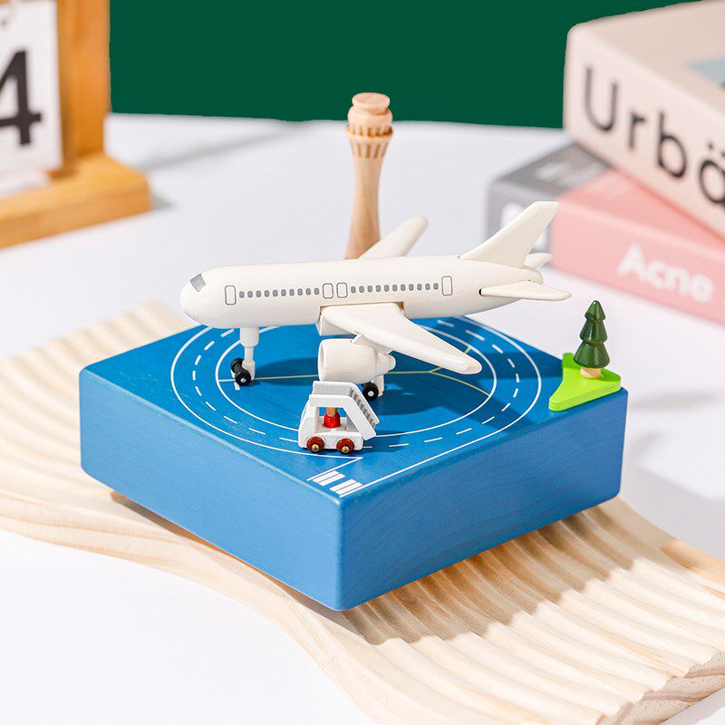 天空之城创意摆件木质飞机航空音乐盒八音盒送男孩生日圣诞节礼物