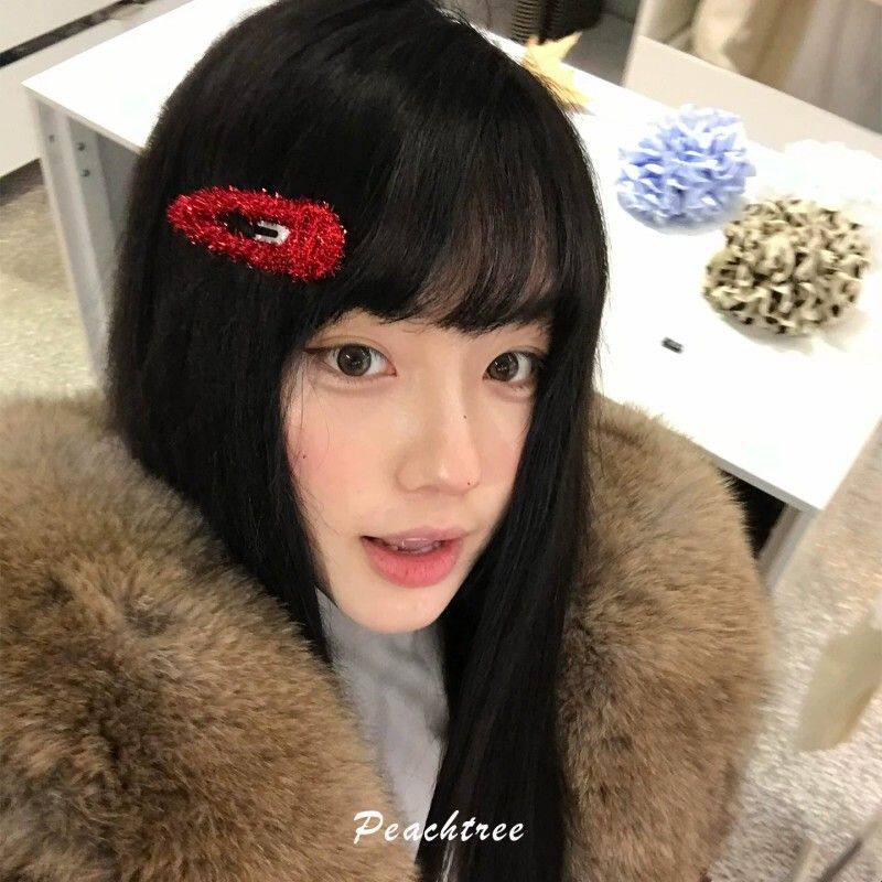 ins韩系红色亮丝三角形发夹圣诞新年氛围感发饰BB夹刘海侧边夹子
