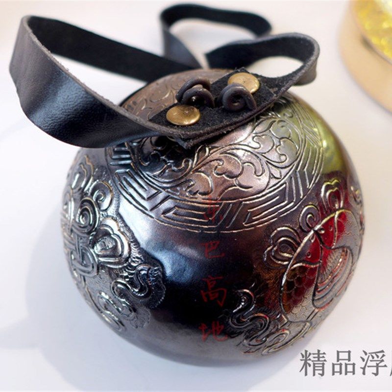 云南丽江东巴驼铃 东巴高地浮雕纯铜铃铛 户外阳台走廊复古印象铃