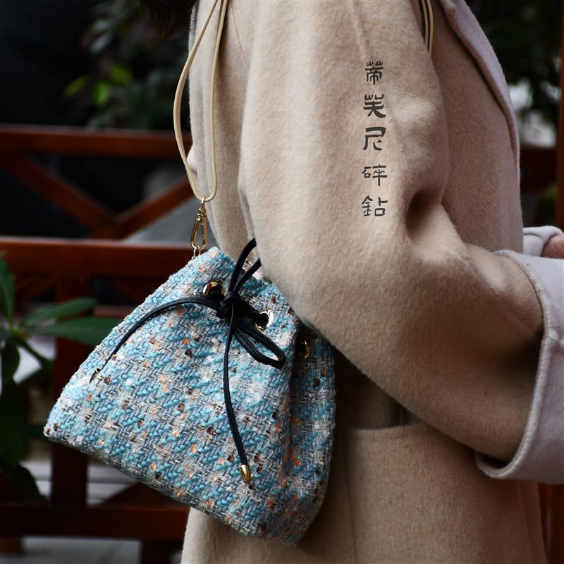 六角水桶包非遗原创新中式宋锦香云纱手工包口金包DIY材料包