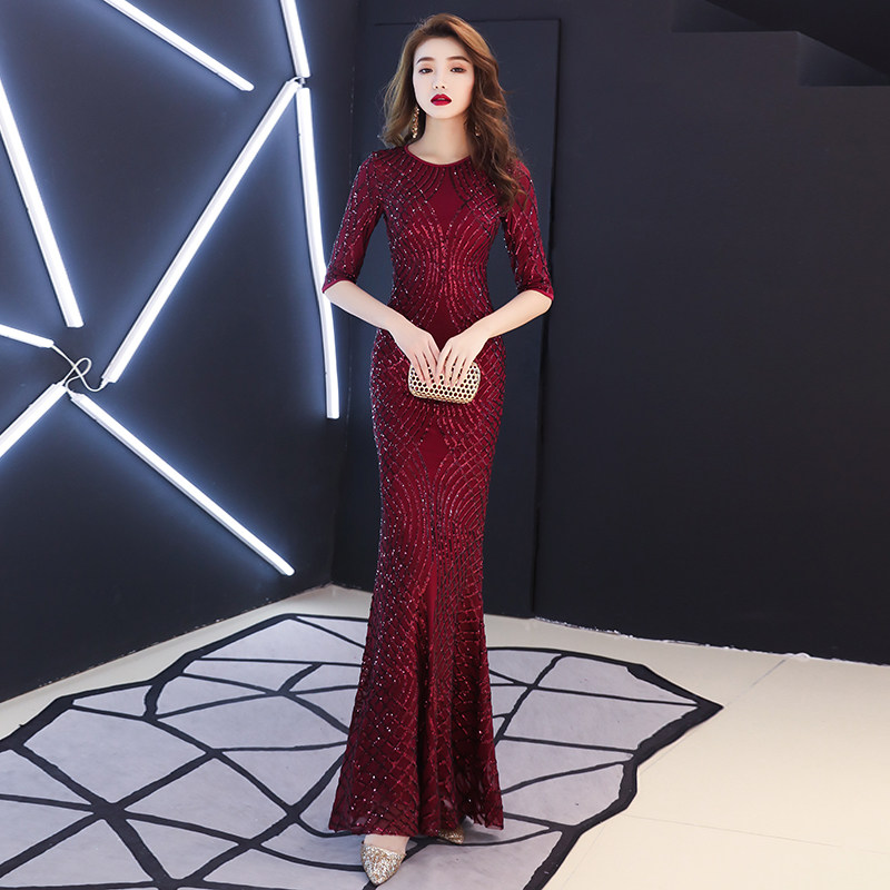 红色晚礼服女2021新款夏季高贵宴会气质主持人长款鱼尾敬酒服新娘