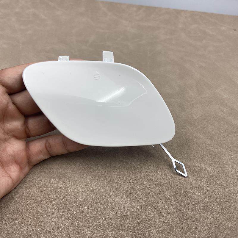 适配奔驰C级原厂改装C63前包围C180C200C260C300前杠拖车盖牵引盖