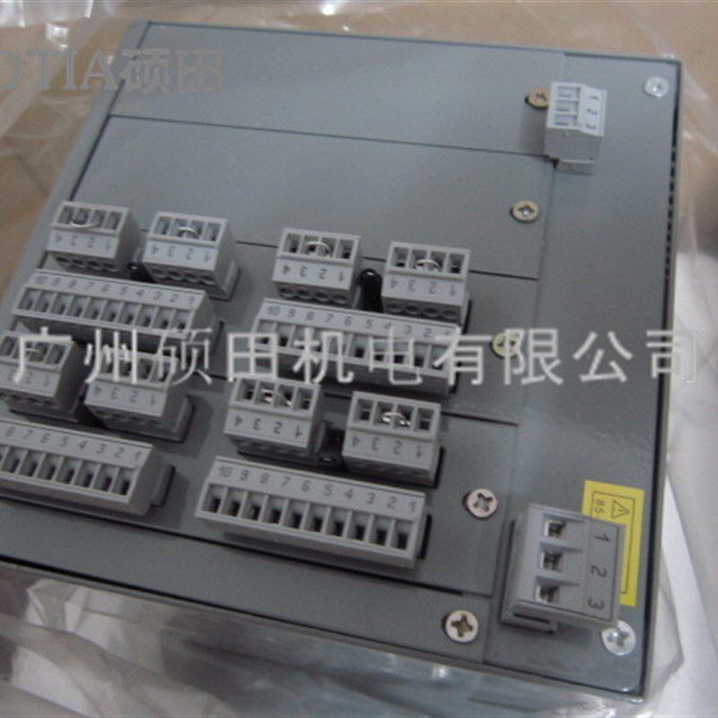安东无纸记录仪八通道LU-R2100-8PI000-0PL-0PF-R-U5