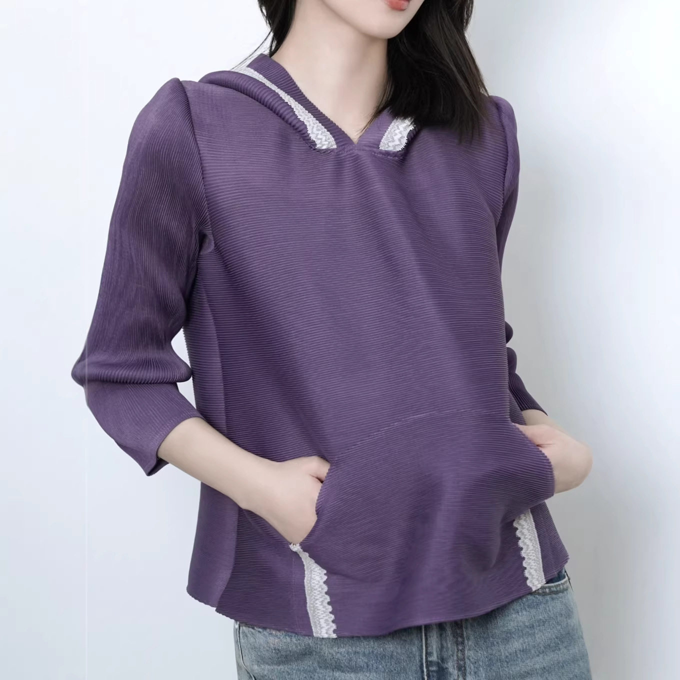 宽松连帽卫衣女春夏新款大码女装显瘦设计感小众褶皱上衣女款