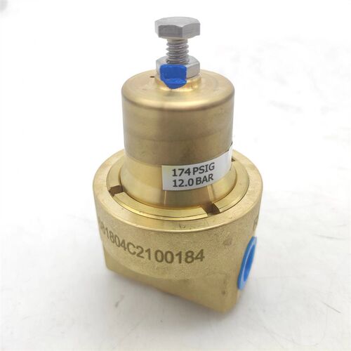 适用豪沃TX豪瀚N7G汕德卡德龙X3000新M3000解放LNG气瓶增压调压阀