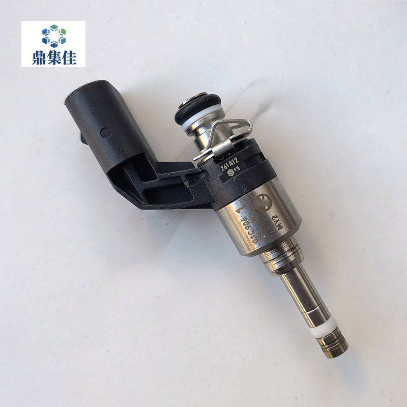 适配奥迪A1新帕萨特迈腾朗逸宝来高尔夫速腾1.4T喷油嘴03C906036M