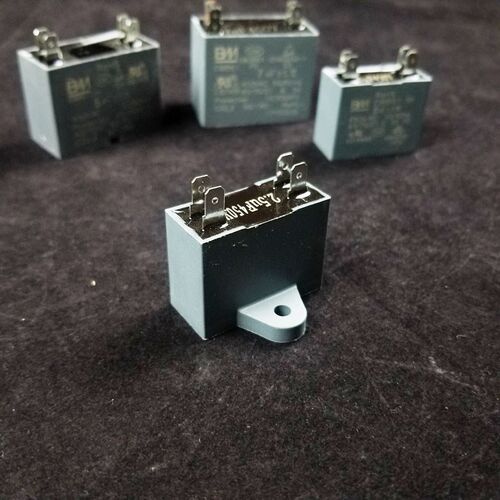 适用空调风机启动电容2匹3P马达电容2.5UF双插脚外风机启动器10uf
