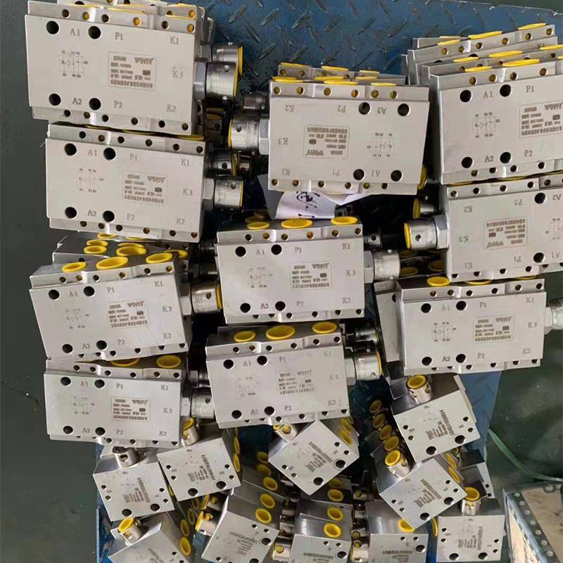 煤用井下支架操作液操纵阀矿用压阀FHS160/3益通1.5换Z向阀支矿架