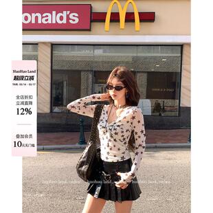 上衣女印花扭结修身 HuoHuo 2026春夏新款 打破沉闷 T恤 涩谷繁星