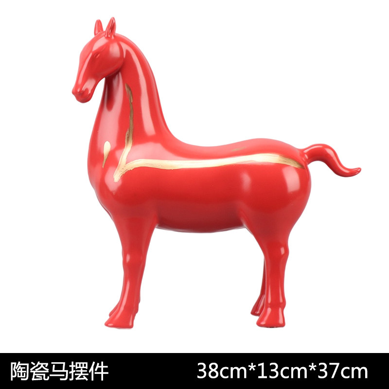 新中式陶瓷红色马客厅玄关招财酒柜摆件装饰工艺品办公室书房摆设