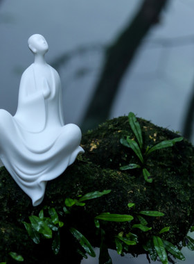 中式陶瓷无相禅意摆件线香插座家用佛像香薰炉创意插香器工艺礼品