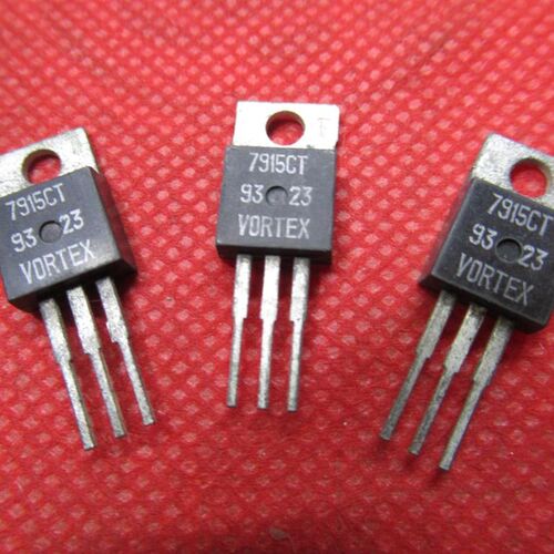 全新L7915 L7915CV  LM7915  15V三端稳压  直插TO-220