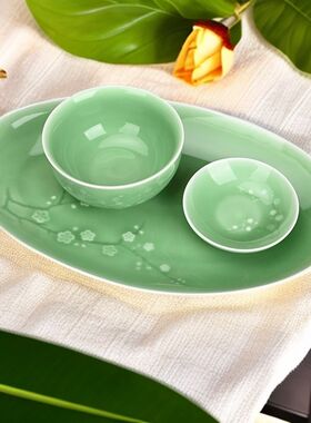精品家用青瓷梅花餐具酒店中式宫庭风陶瓷碗盘碟组合套装乔迁礼品