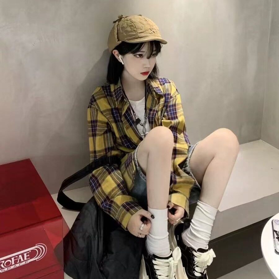 韩版小众格子长袖衬衫女早秋新款