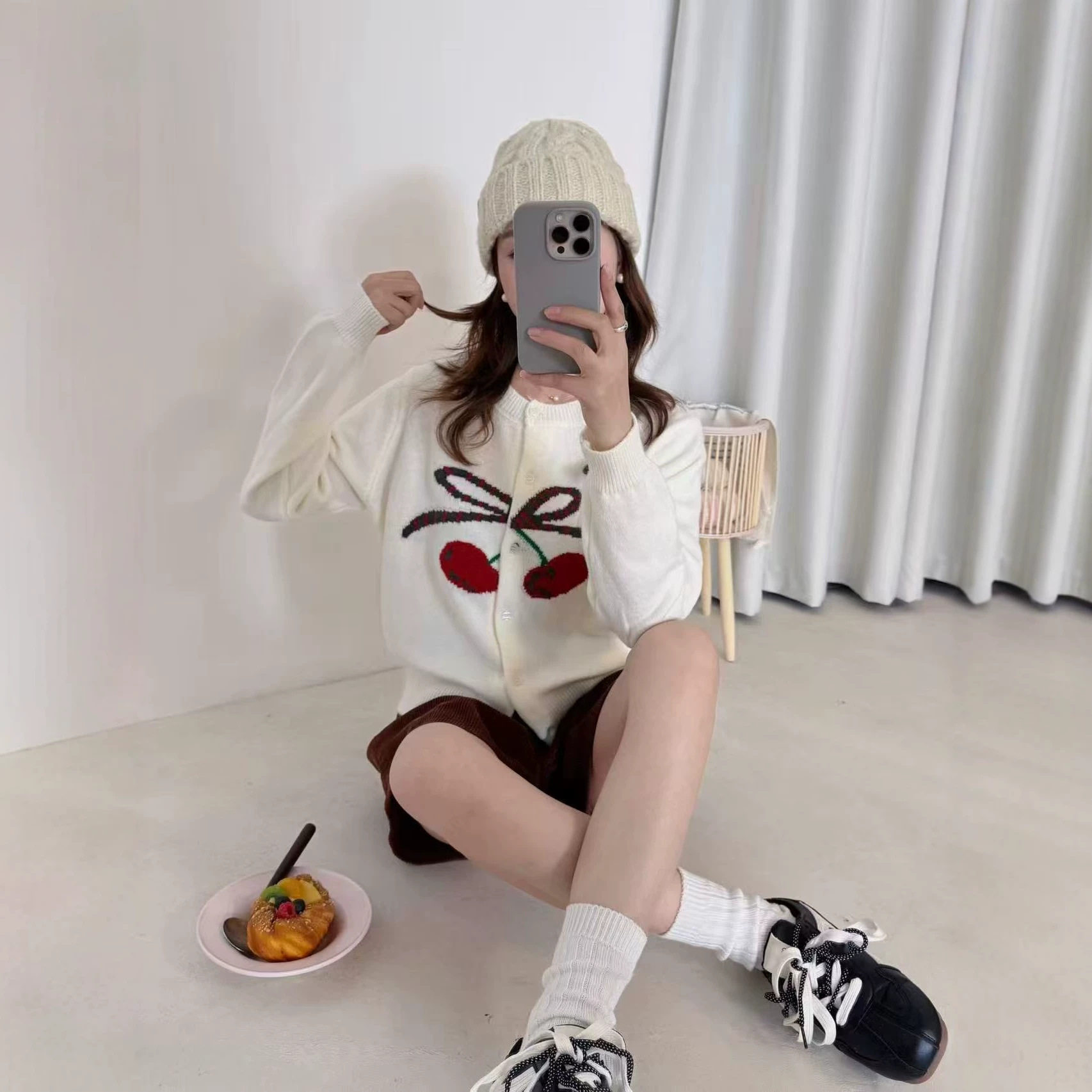 甜美樱桃印花显瘦针织开衫