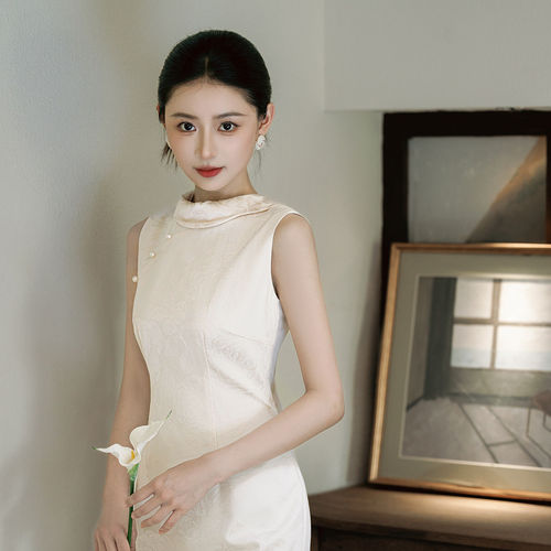 2026新款订婚旗袍新中式敬酒服新娘绝美气质小个子日常可穿礼服裙