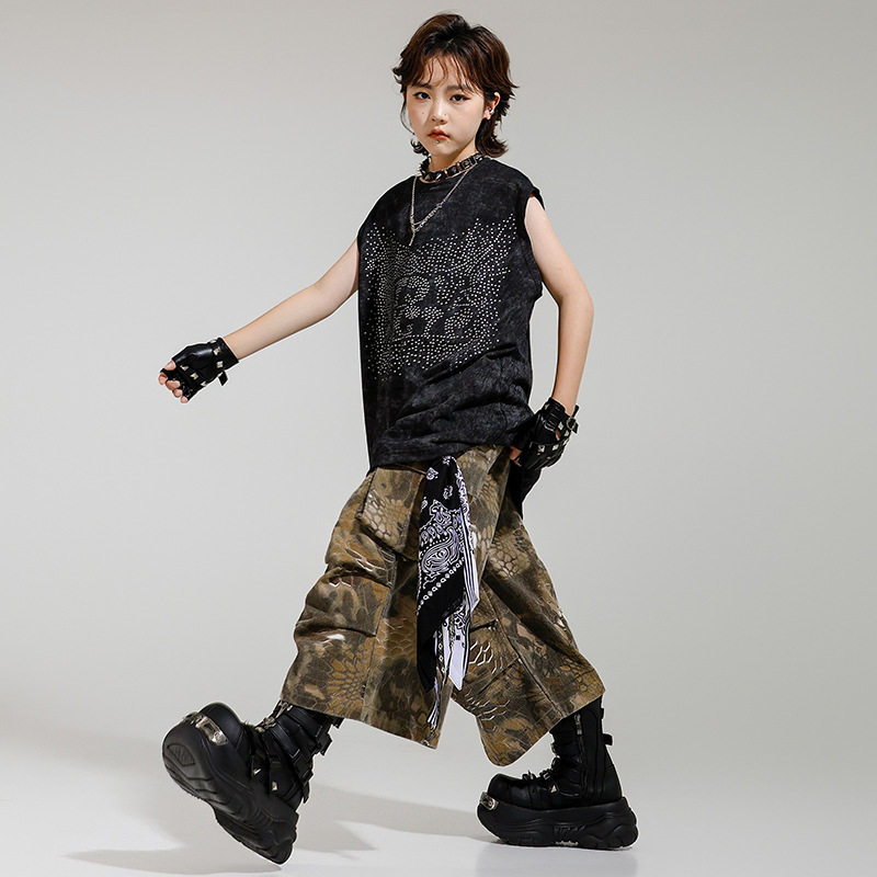 2026新款少儿街舞hiphop童装服装男童超酷贴钻背心嘻哈装架