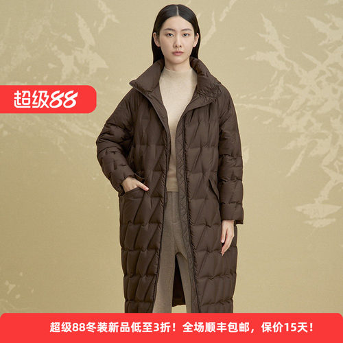 白鹅绒菱格纹连帽女装泡芙羽绒服