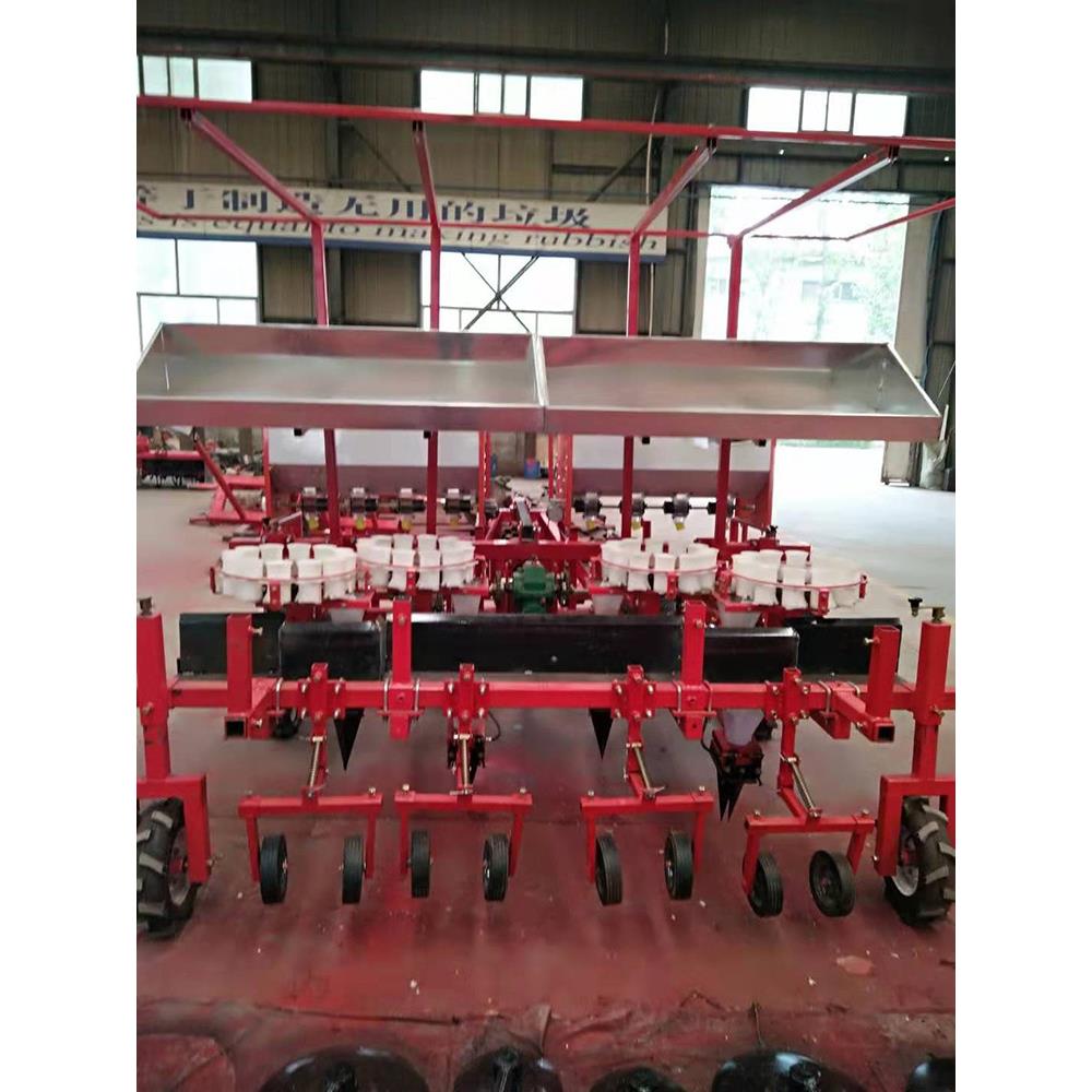 辣椒移移栽机四轮牵车栽牵引式桃木树苗栽903机定做多行移器引式
