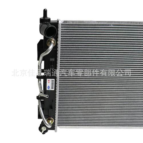 适用现起亚锐欧汽车于3配件5545冷却系统水箱散热器210-H8050