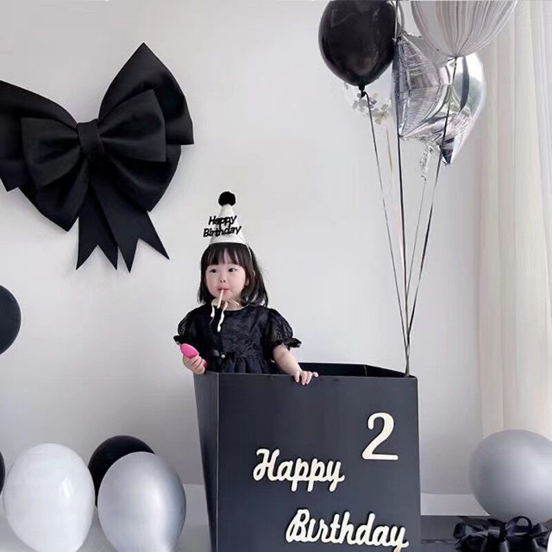 男女儿童宝宝周岁生日惊喜盒子黑色礼盒生日布置背景店铺装饰