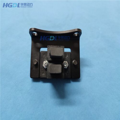 汽油发电机组碳刷架总成2V77适用2V78/GX620K1/GX670K1/SHT11500