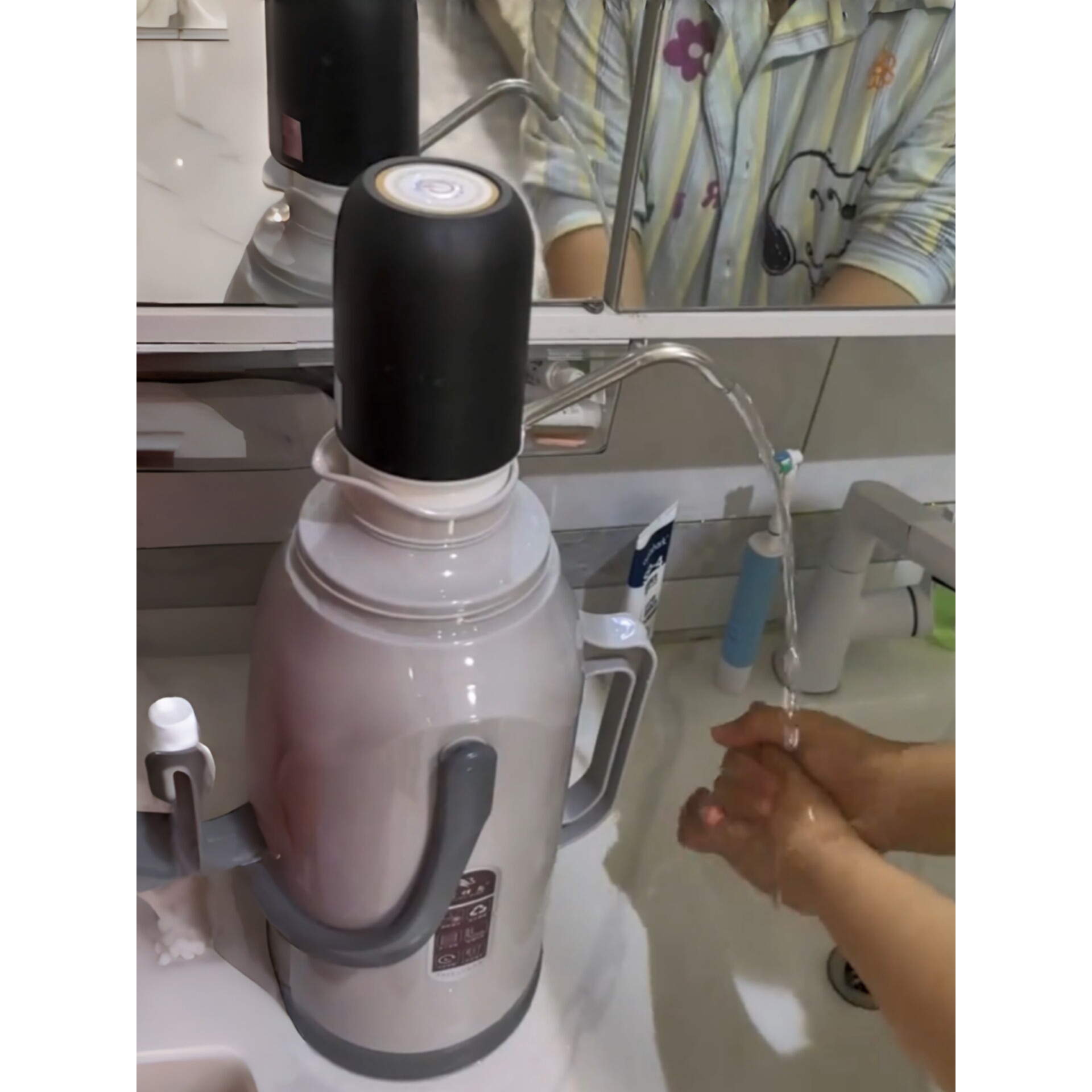 热水壶抽水器月子洗手神器电动自动暖壶抽水泵家用热水开水出水器