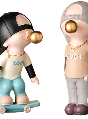 家居装饰品篮球足球滑板小男孩新房客厅书柜人物礼物儿童房摆件