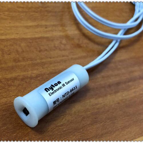 门碰开关 led橱柜灯衣柜60w12V 门碰感应开关 开门即亮 关门即灭