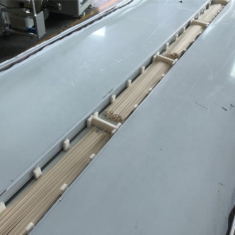 巾性包装机厂家直供 太川一次餐具装袋机 全自枕式餐纸具包动装机