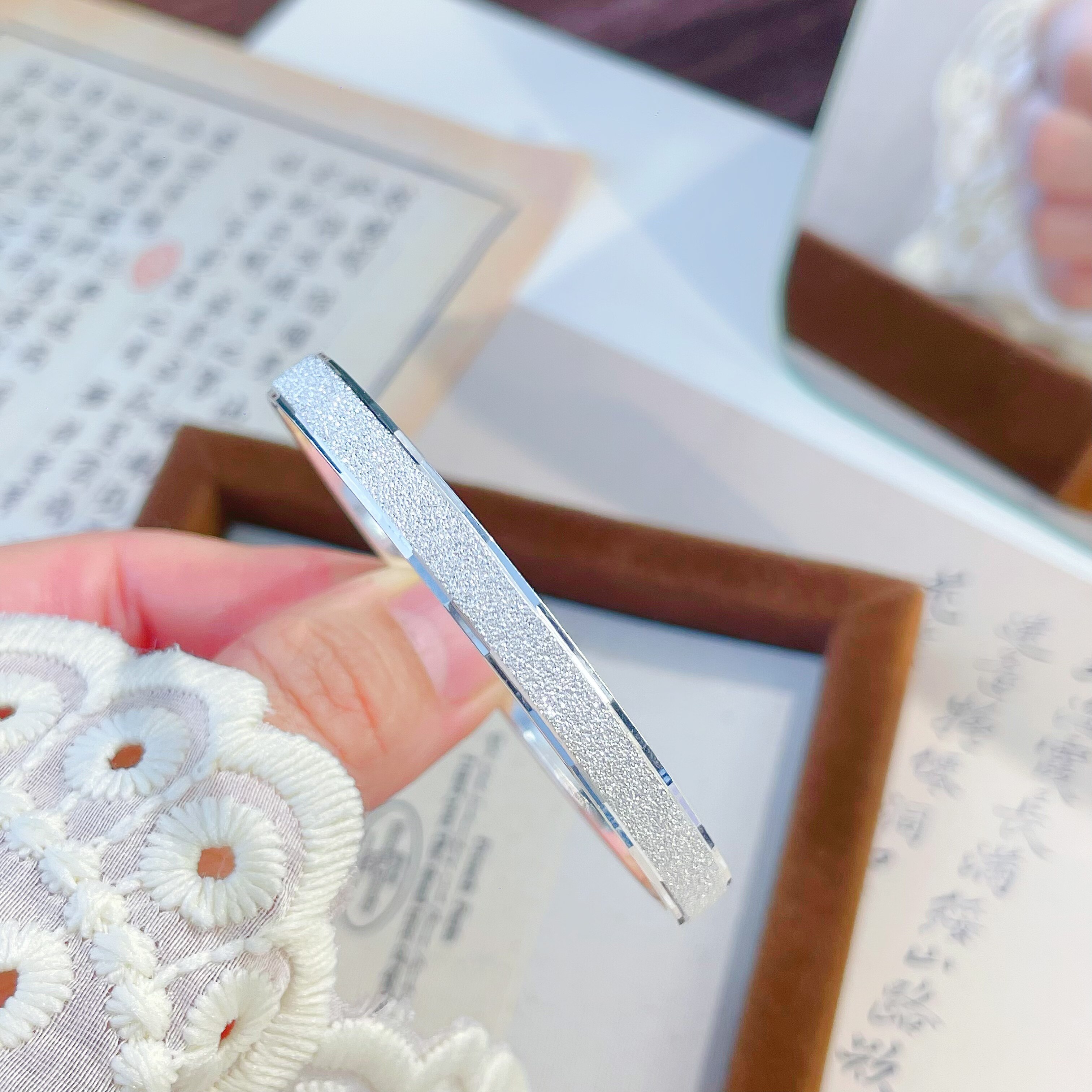 满天星手镯足银999.9小众轻奢磨砂实心开口银镯子闭口情人节女友