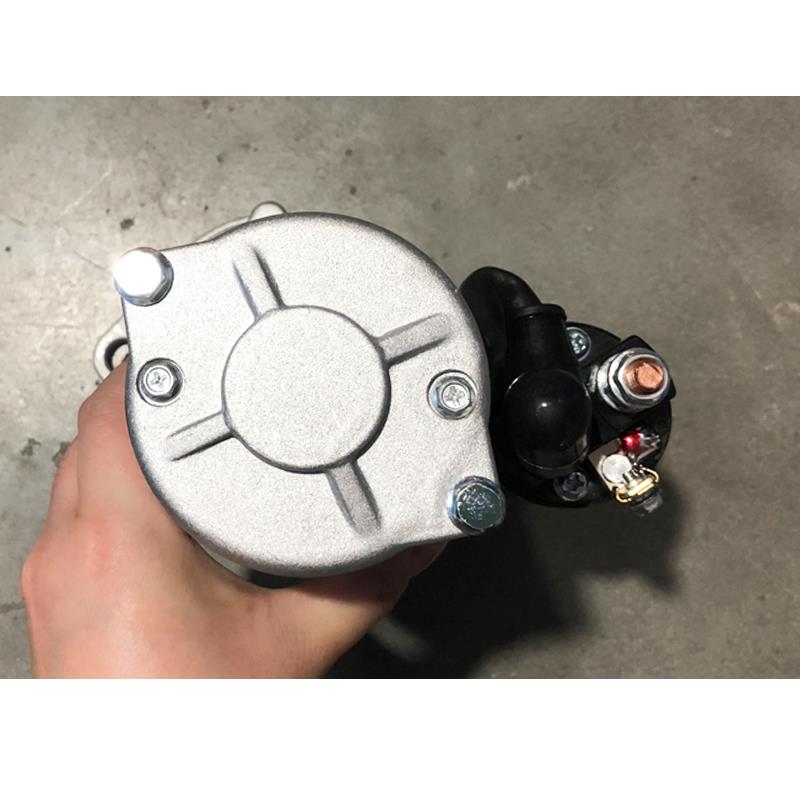 适用于洋马4D94E/4TNV94减速起动机 全新12V24V9齿启动马达