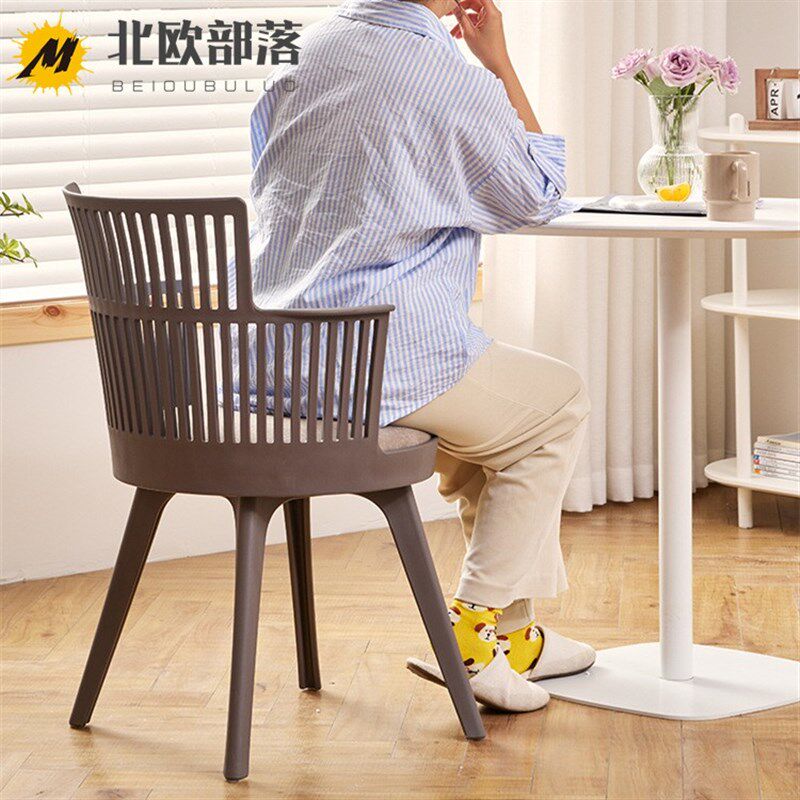 洽谈椅时尚休闲网红4S店售楼处展会设计师舒适化妆奶茶咖啡店餐椅
