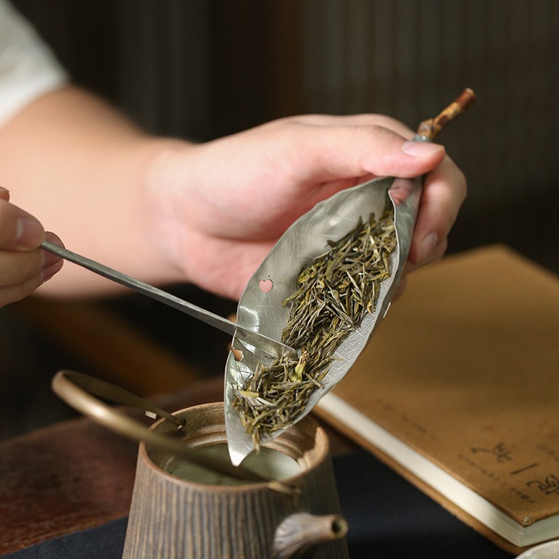 手工錾刻纯锡叶子茶则两件套创意赏茶荷茶铲茶勺套装功夫茶具零配