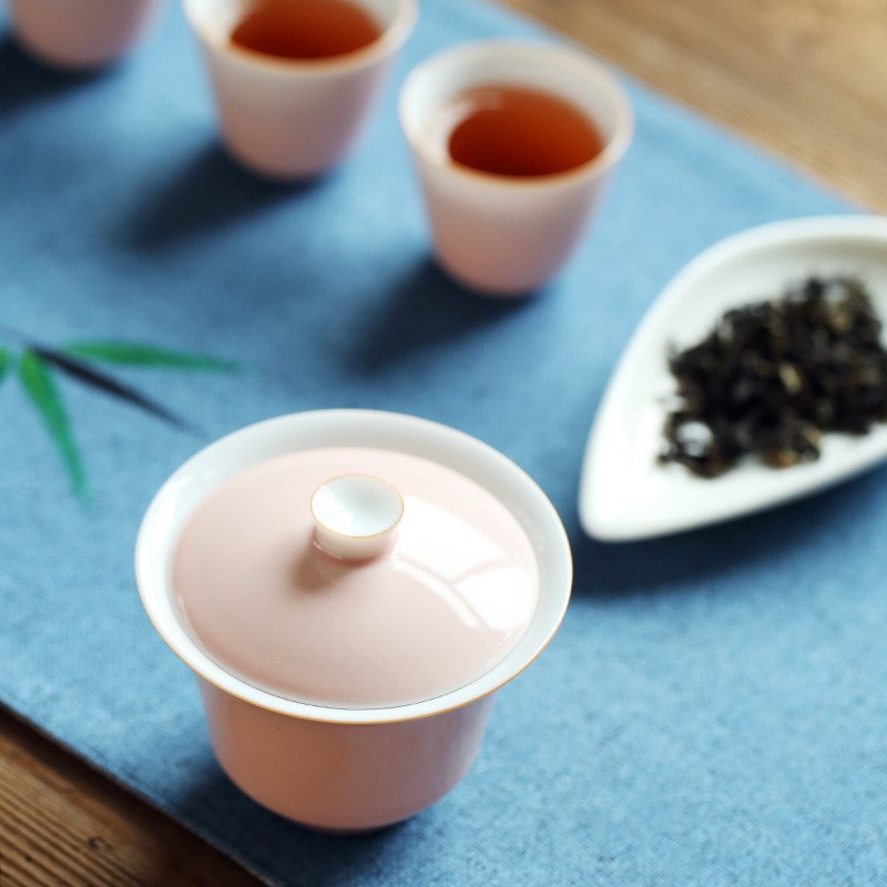 玉泥白瓷色釉粉色可爱创意功夫茶具泡茶碗悬停二才盖碗杯