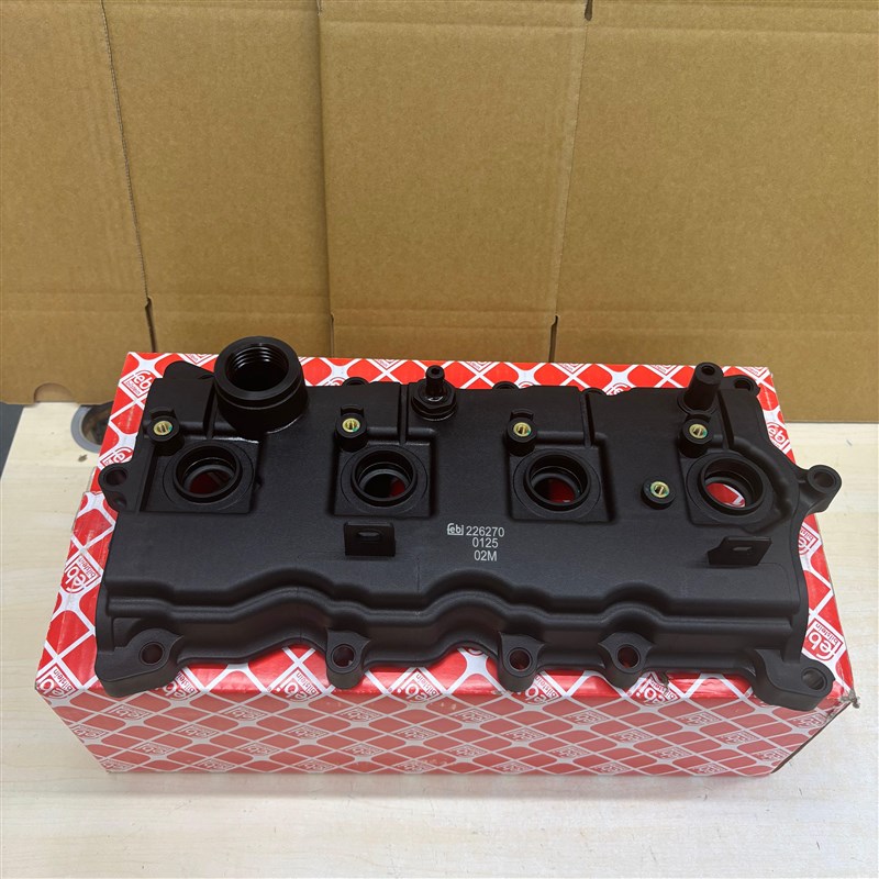 适用于尼桑天籁V6逍客奇骏英菲尼迪FX35E25 马勒费比气门室盖总成