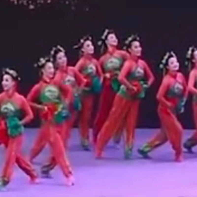 开门红秧歌2022新款喜庆打鼓服中老年扇子舞蹈服装民族成人演出服