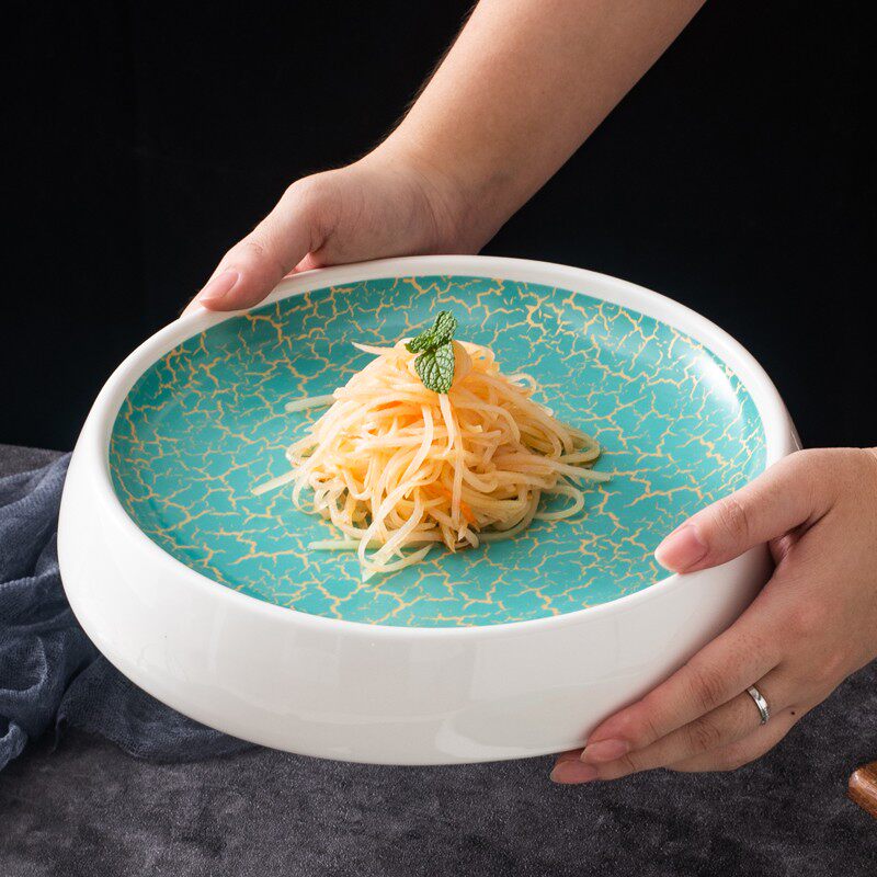 时尚圆形立体陶瓷冷菜点心浅盘简约鼓形创意餐具私房意境菜摆盘子