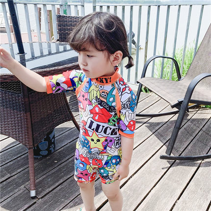 2026新款ins嘻哈儿童泳衣卡通连体小童婴幼儿防晒防紫外线冲浪