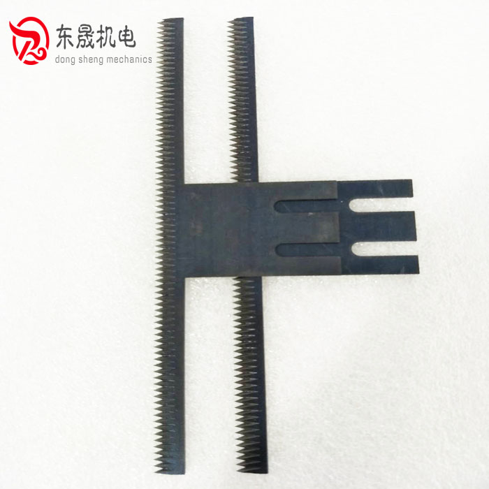 立式包装机齿刀 T型切刀 包装齿刀 食品易撕袋齿刀 齿形刀片定做图片
