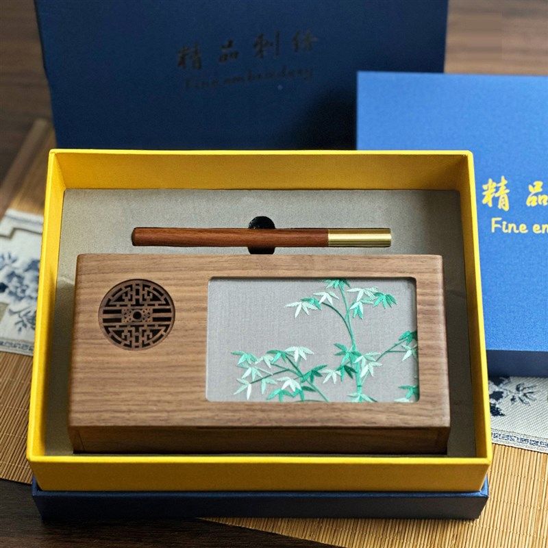 苏绣摆件高档笔筒文创国潮商务伴手礼礼品中国特色礼物送老外蜀绣