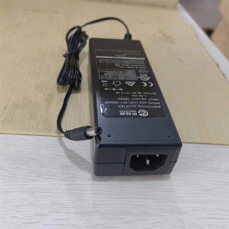 欧陆通电源适配器48V2A原装正品ADS-110DL-52-1 480096E圆孔开关 - 实物图